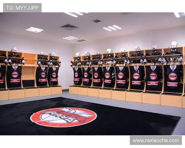 职业俱乐部对更衣室文化的软性管理